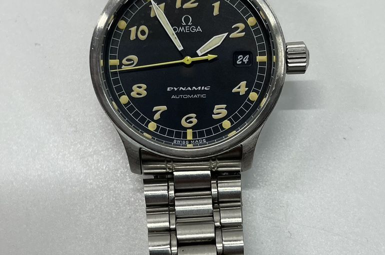 今日の査定品、オメガ腕時計・ハミルトン腕時計、シャネル750WGの指輪、宝石、貴金属です